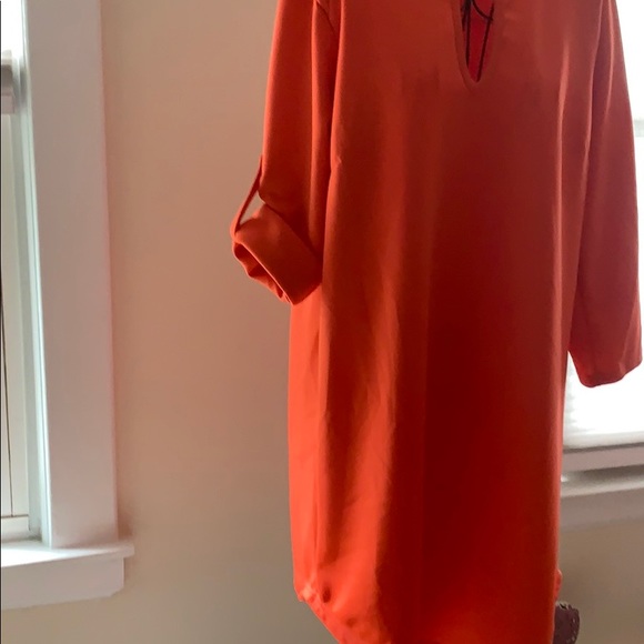 Dress - Picture 2 of 4